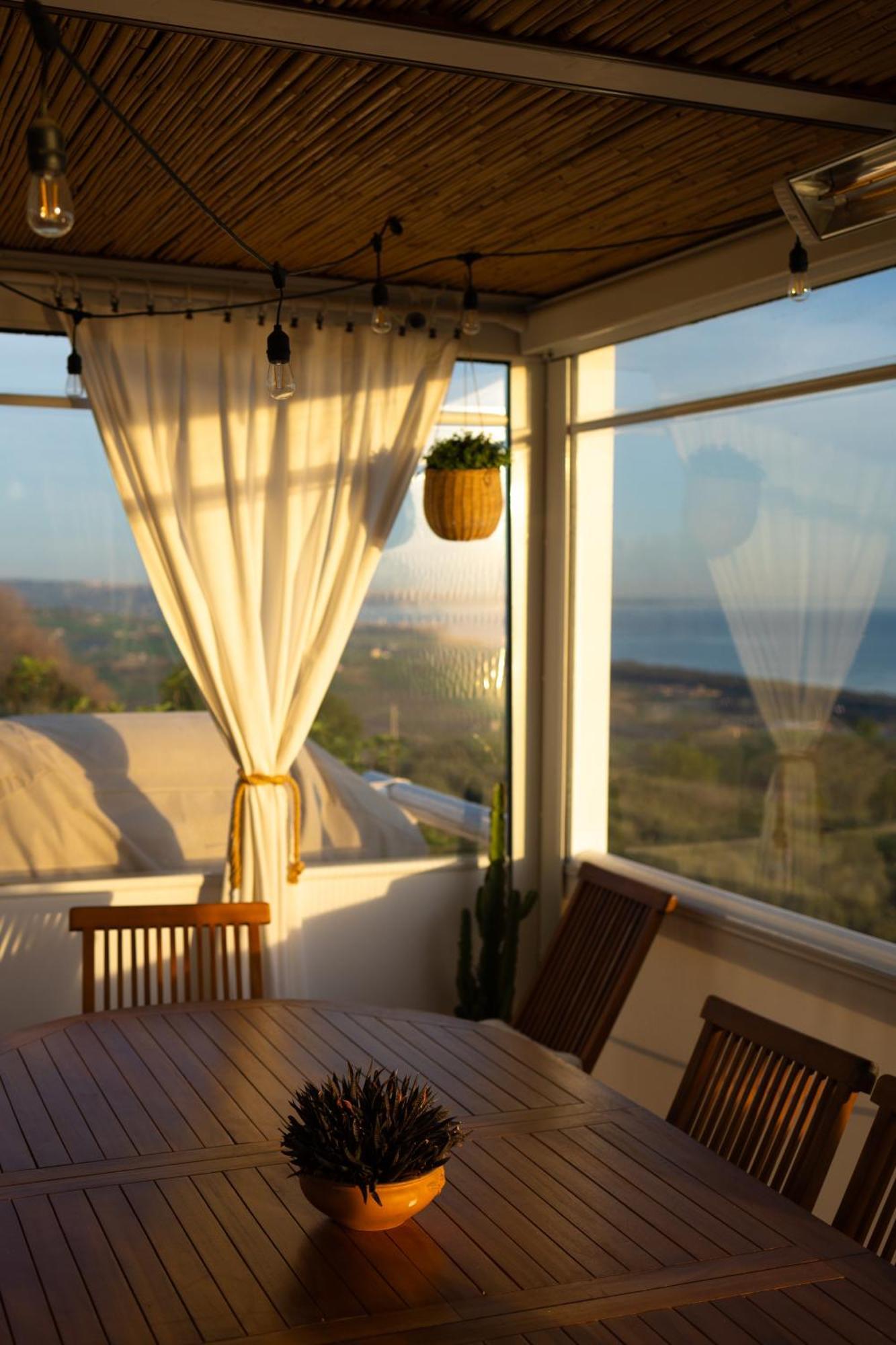 Residenza B&B Vistamare ペタッチャート エクステリア 写真